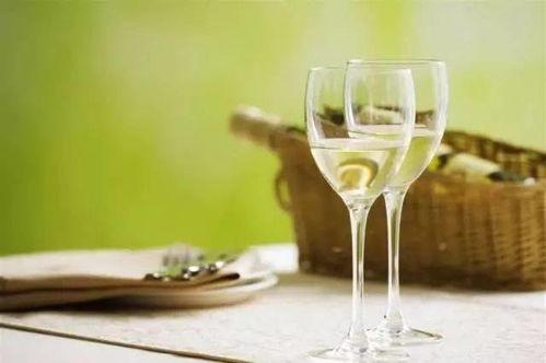 小飞哥爆料葡萄酒视频,葡萄酒世界背后的故事与魅力  第1张